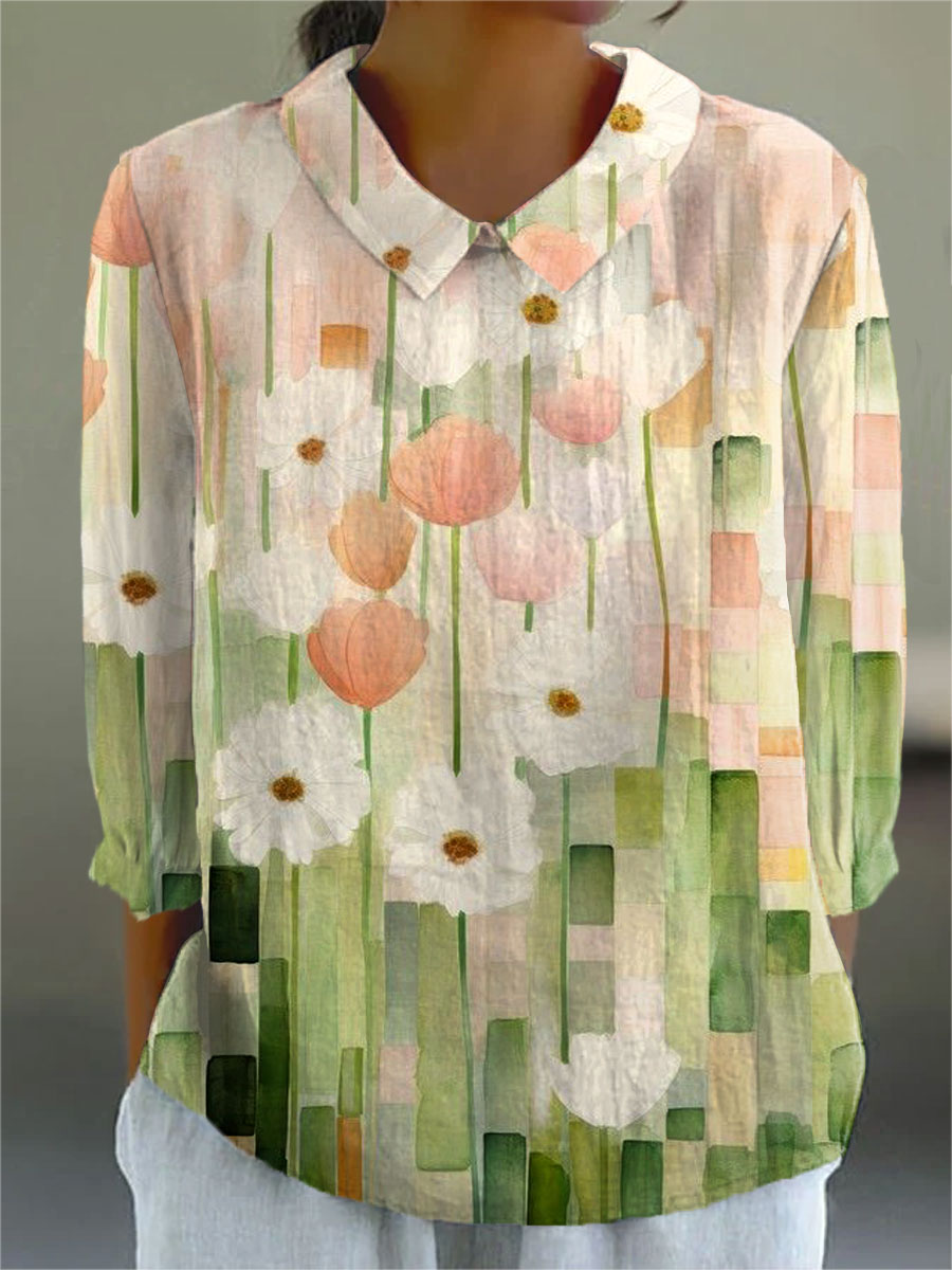 Soft Floral Blouse with Elegant Collar and Relaxed Fit