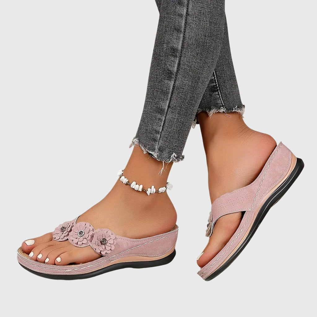 Supportive Flip Flops with Arch Support for Everyday Comfort