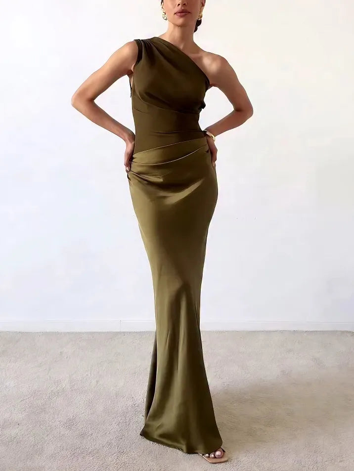 Elegant One Shoulder Pleated Maxi Dress for Sophisticated Evenings