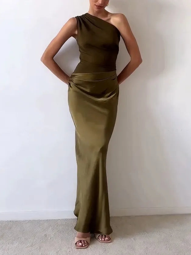 Elegant One Shoulder Pleated Maxi Dress for Sophisticated Evenings