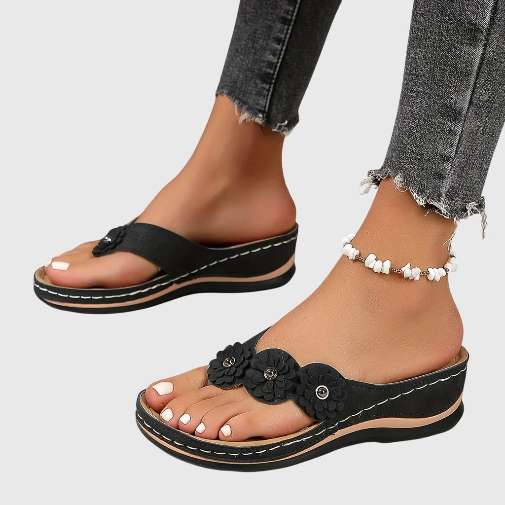 Supportive Flip Flops with Arch Support for Everyday Comfort