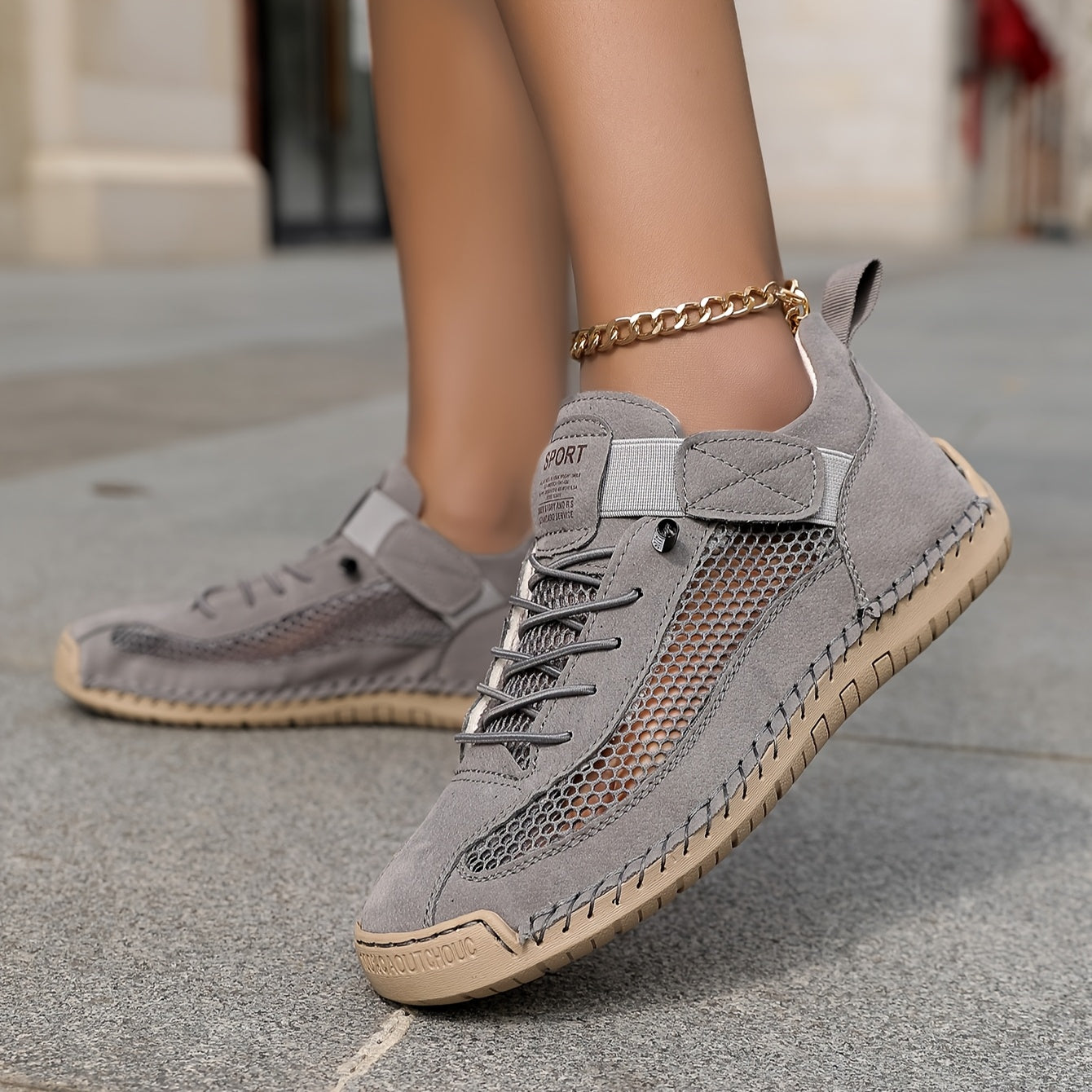 Lightweight Summer Walking Shoes for Women Who Love Comfort and Style