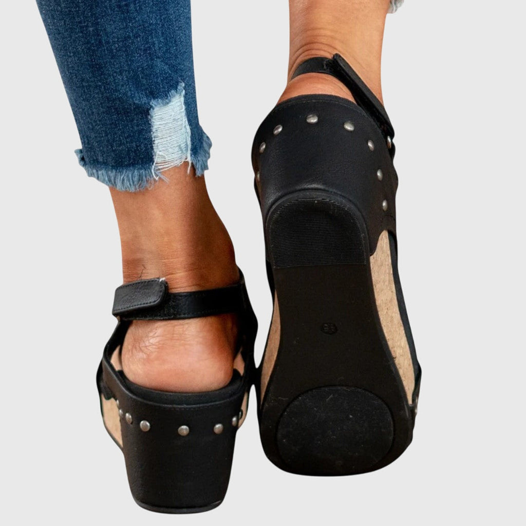 Orthopedic Sandals with Adjustable Buckle - Comfort Meets Style