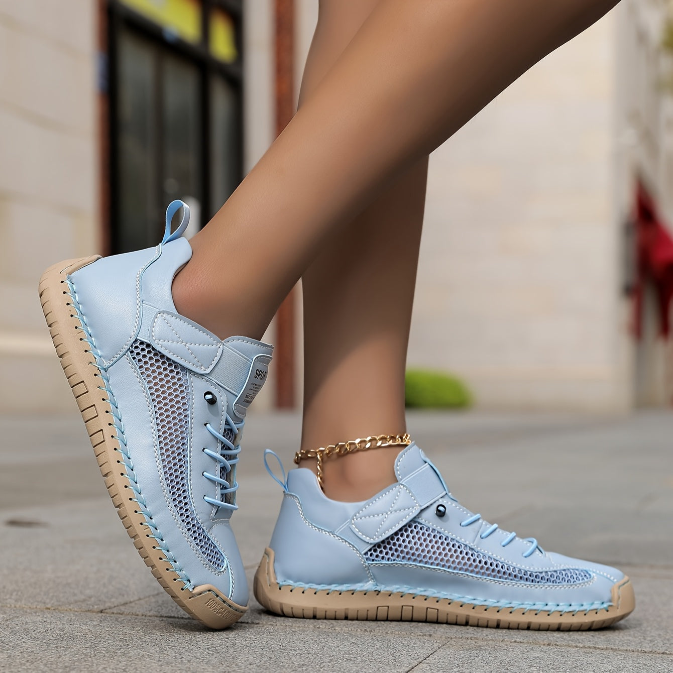 Lightweight Summer Walking Shoes for Women Who Love Comfort and Style
