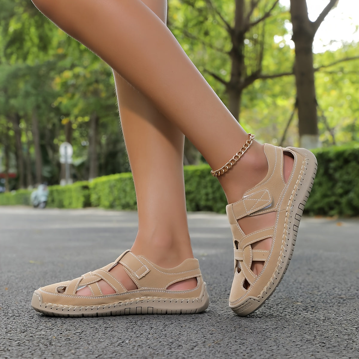 Lightweight Open Toe Summer Sandals with Cushioned Arch Support