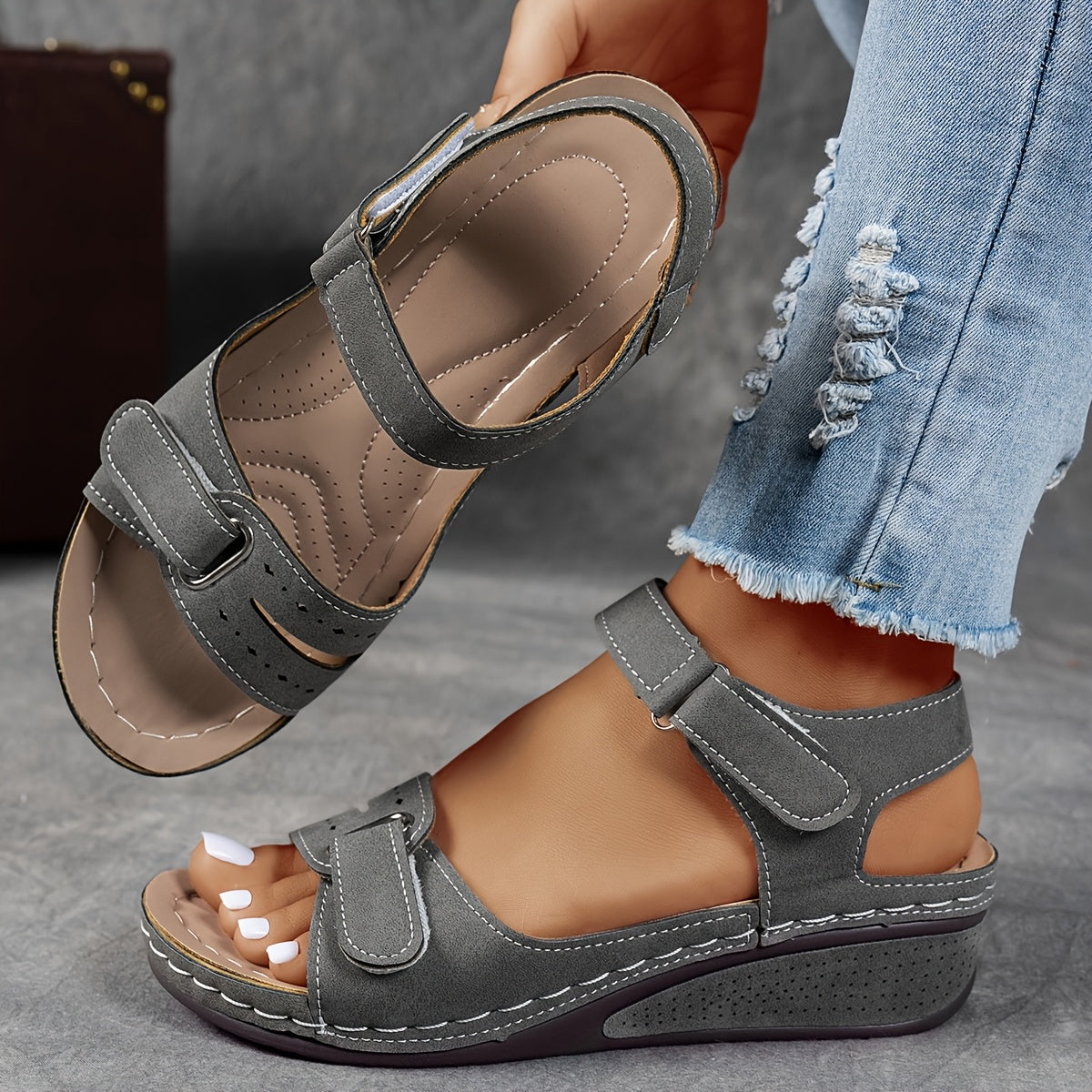 Ariya Orthopedic Comfort Flex Sandals by Olivia and Parker Los Angeles