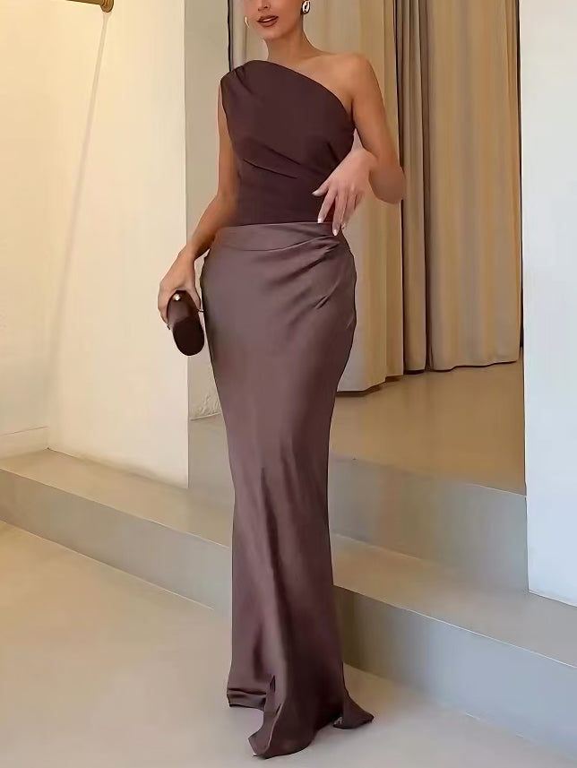 Elegant One Shoulder Pleated Maxi Dress for Sophisticated Evenings