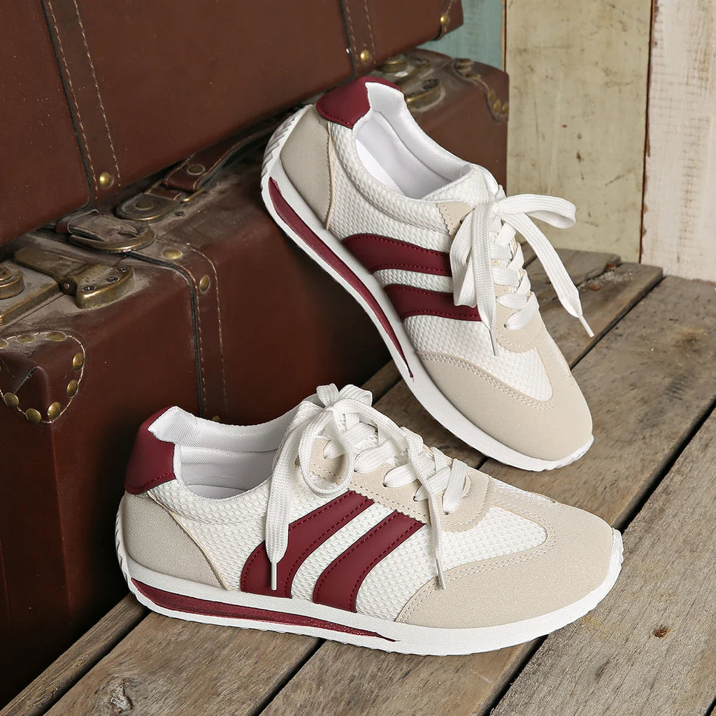 Isoria Stride Sneakers