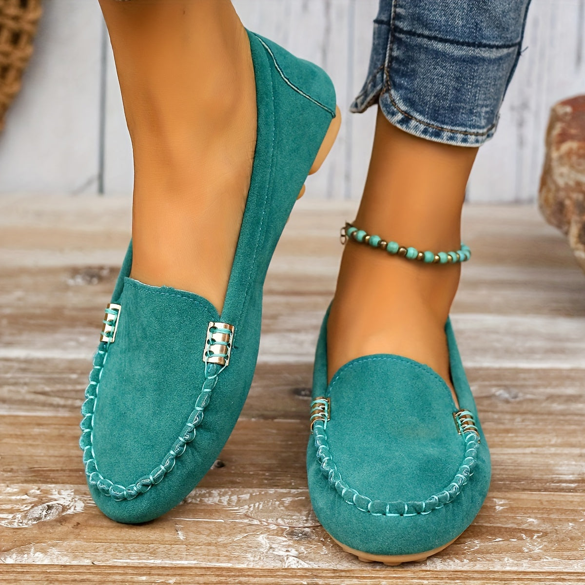 Slip-On Moccasin Loafers for Women – Effortless Comfort & Modern Style