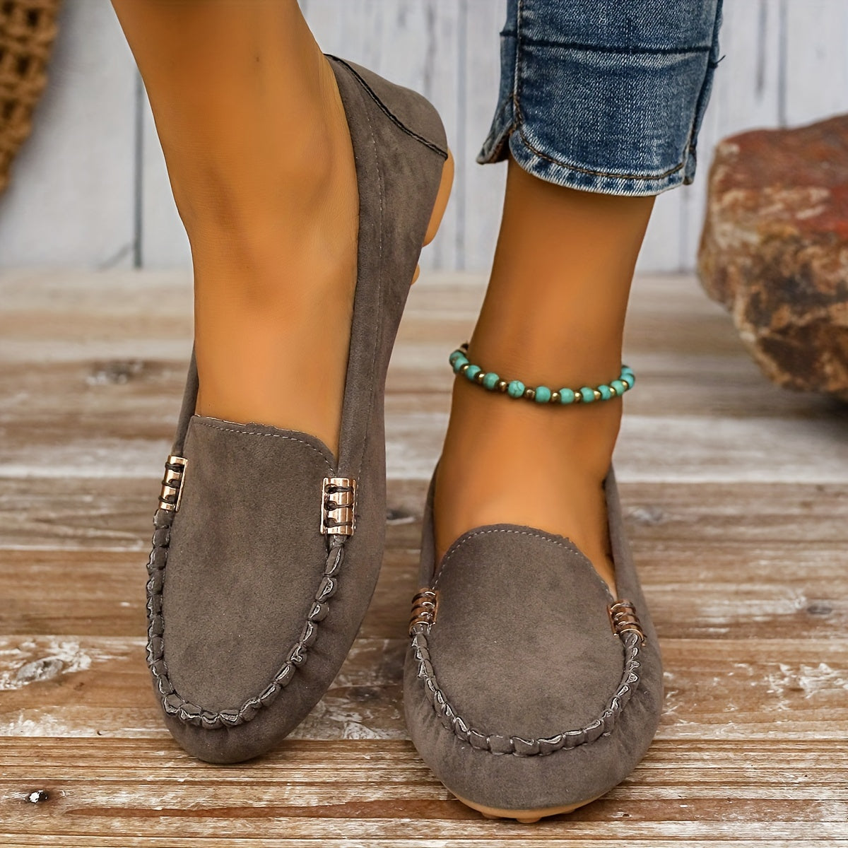 Slip-On Moccasin Loafers for Women – Effortless Comfort & Modern Style