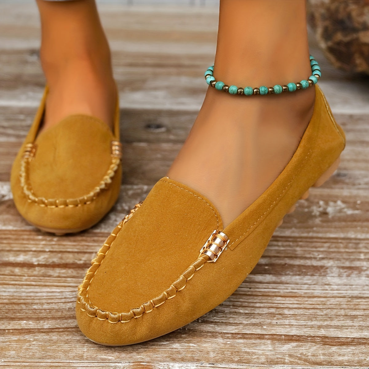 Slip-On Moccasin Loafers for Women – Effortless Comfort & Modern Style