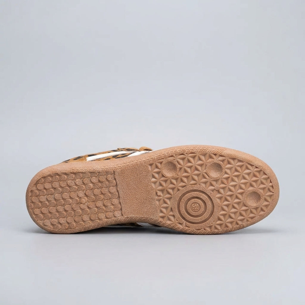 Lightweight Casual Sneakers for Women – Breathable & Everyday Support