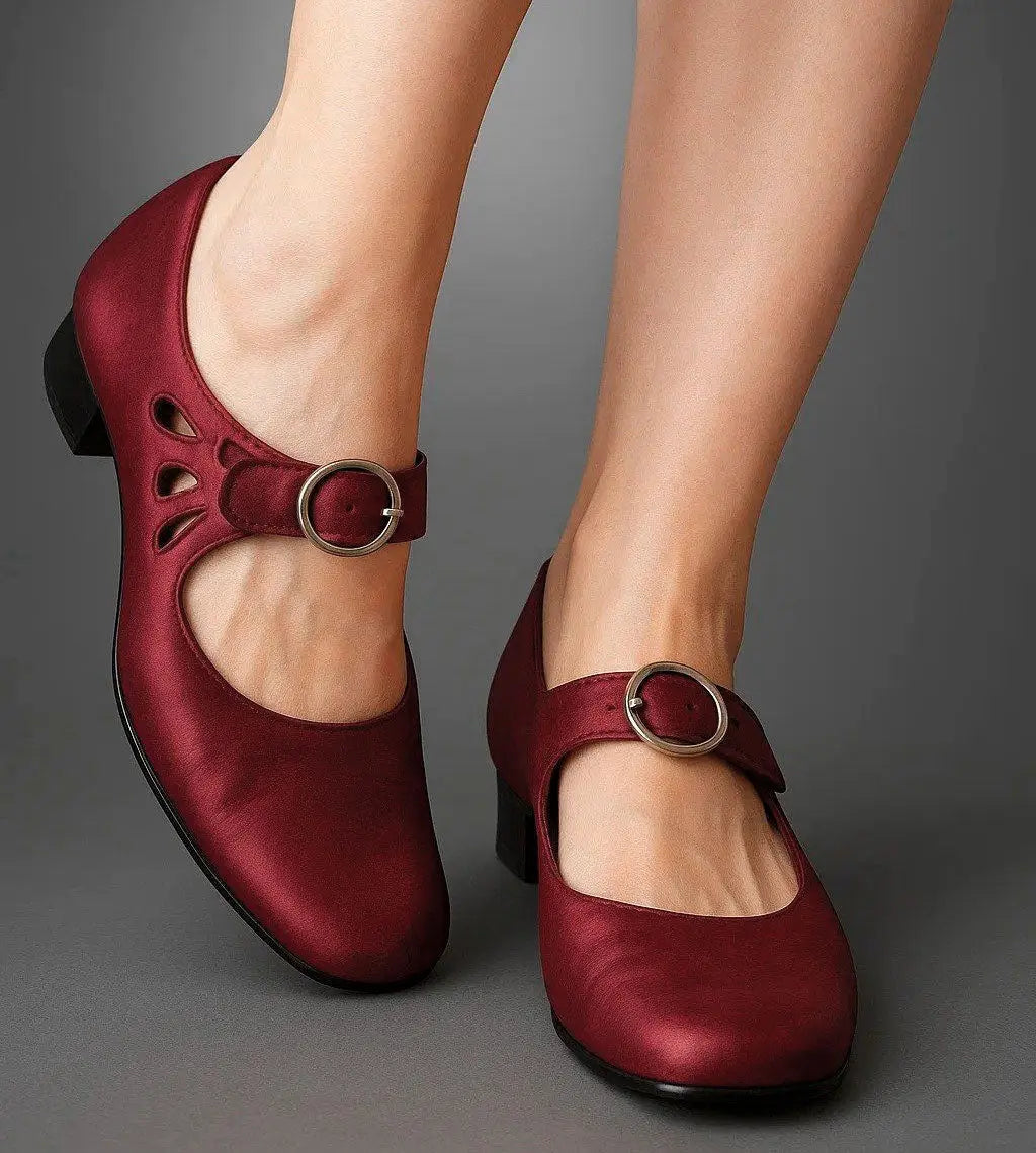 Vintage-Inspired Mary Jane Flats for Women – Chic & Comfortable Design