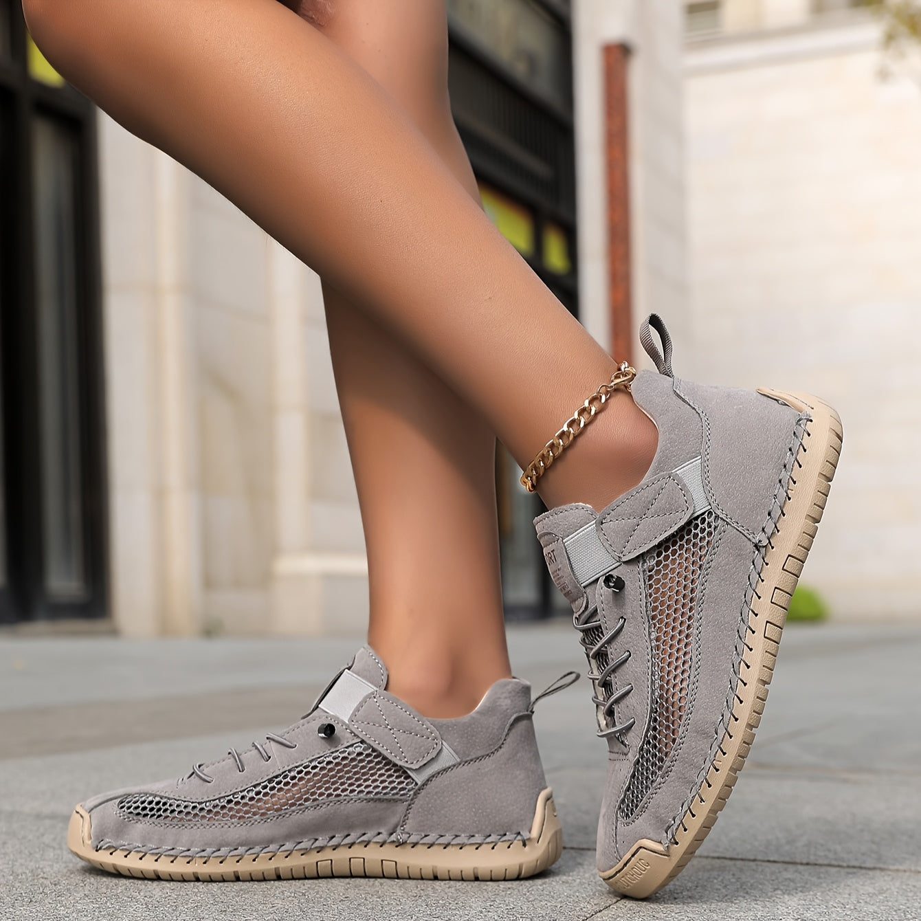 Lightweight Summer Walking Shoes for Women Who Love Comfort and Style