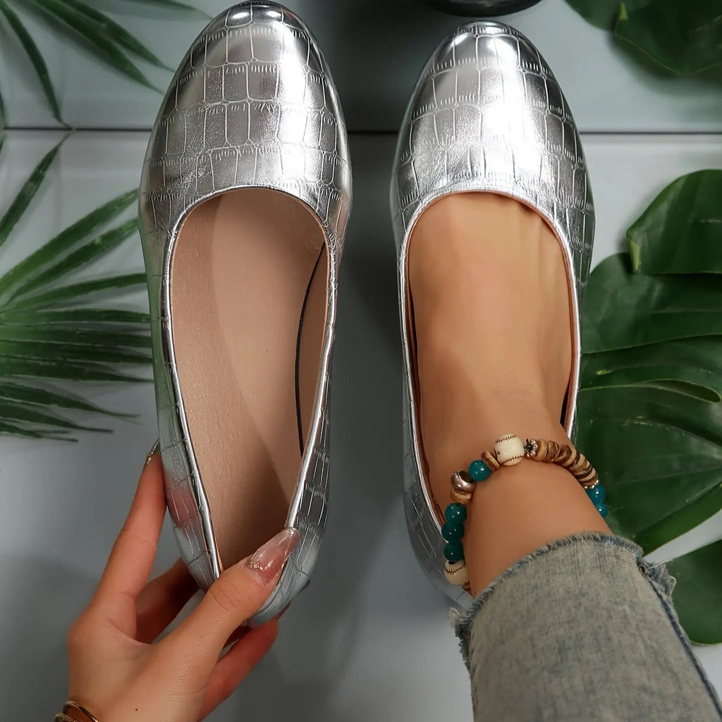 Orthopedic Leather Shoes for Women – Lightweight, Non-Slip & Breathable